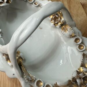 Elegant White and Gold Ceramic Basket